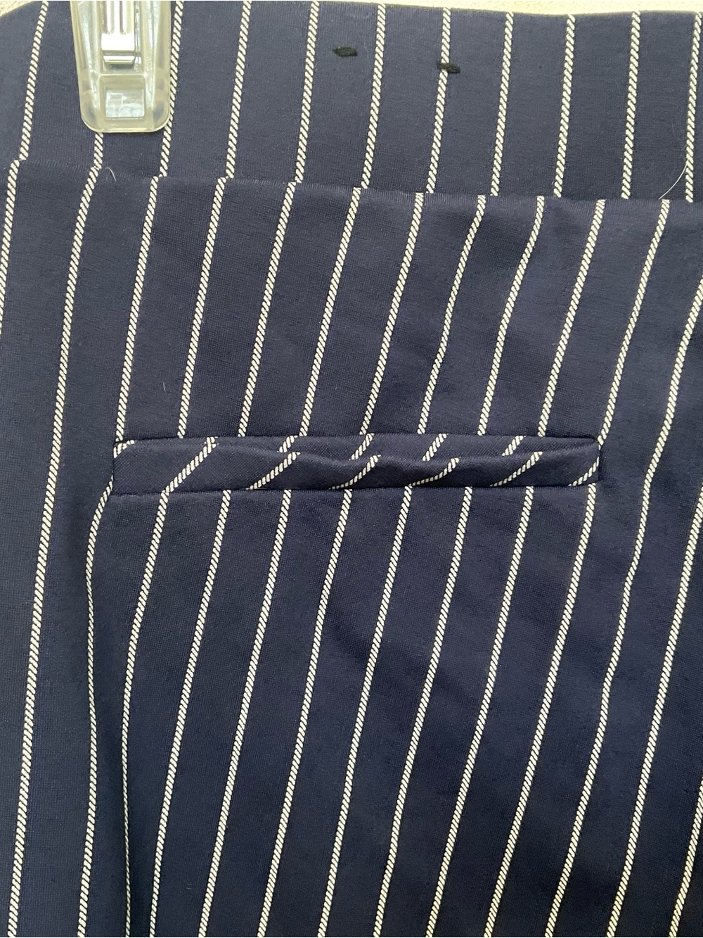 Studio By Torrid Navy, White Pinstripe Pull On Relax Taper Pants Size 3T Office - Picture 4 of 6